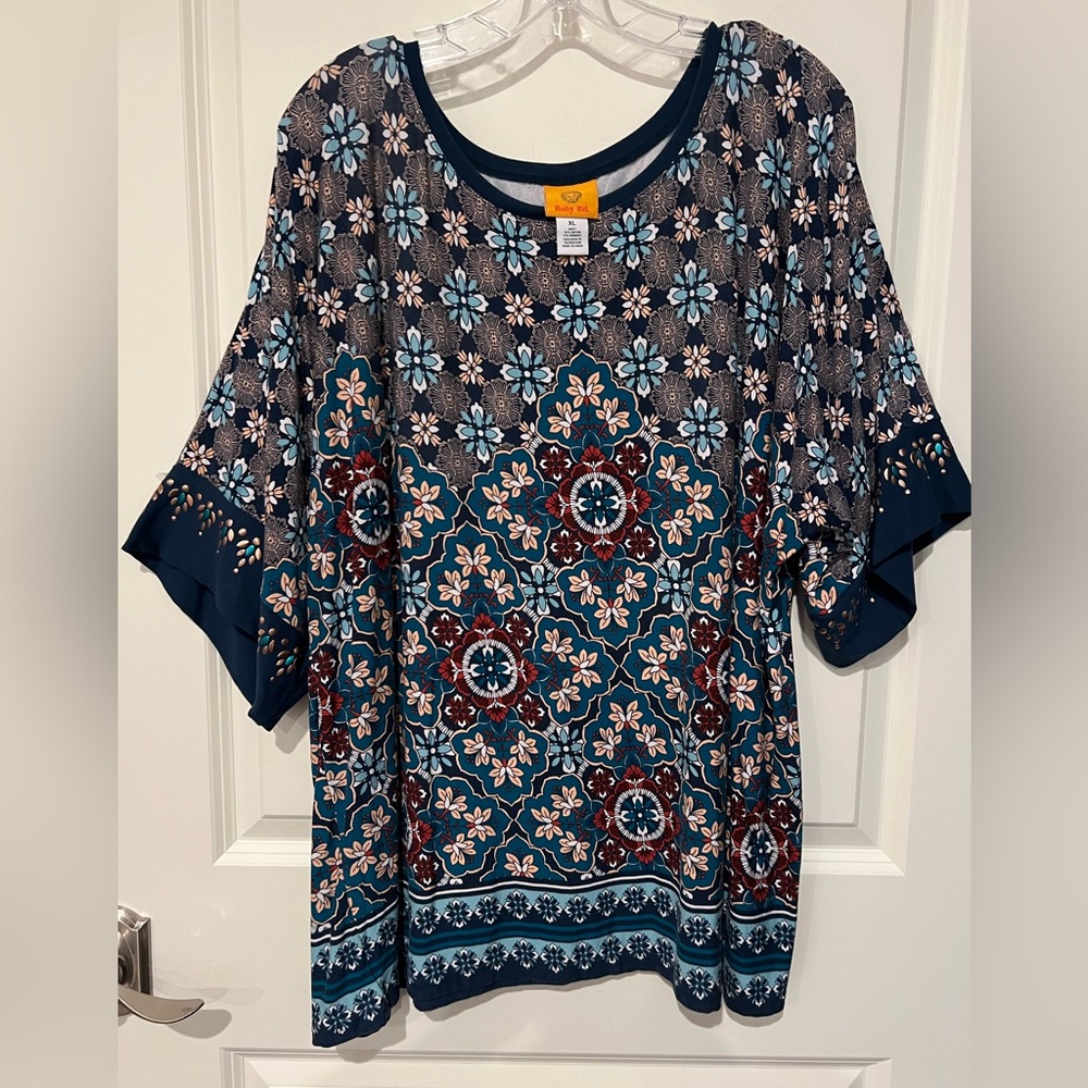 Ruby Rd Top with Ragland Sleeves